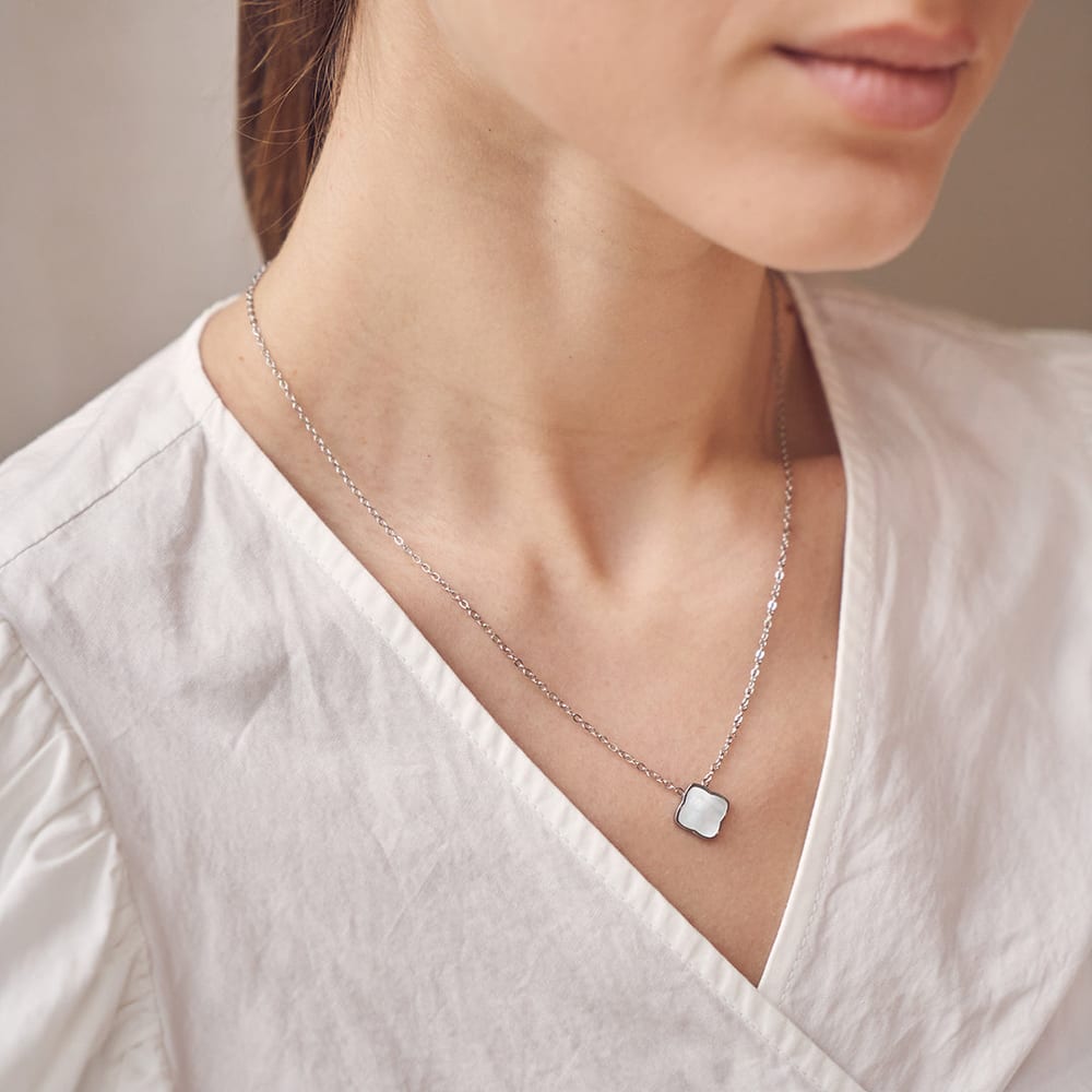 Flora Silver White Necklace - изображение 4